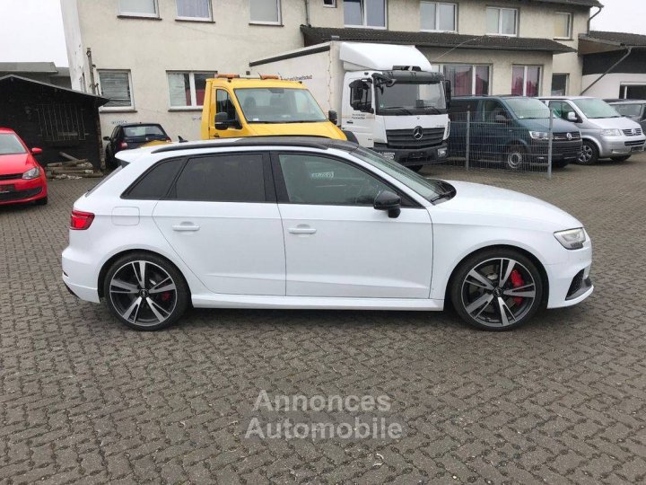 Audi RS3 Sportback 25 TFSI Qua *Pano/Cuir Nappa/Mag Ride/Virtual/Cam - 8