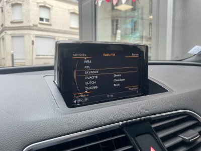 Audi RS Q3 25 TFSI 310 ch Quattro S tronic 7 / CAMERA DE RECUL / TOIT OUVRANT   - 27