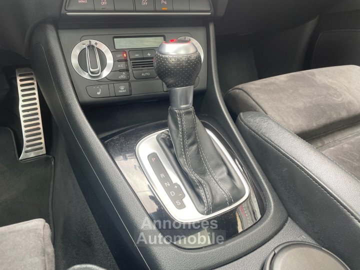 Audi RS Q3 25 TFSI 310 ch Quattro S tronic 7 / CAMERA DE RECUL / TOIT OUVRANT - 37