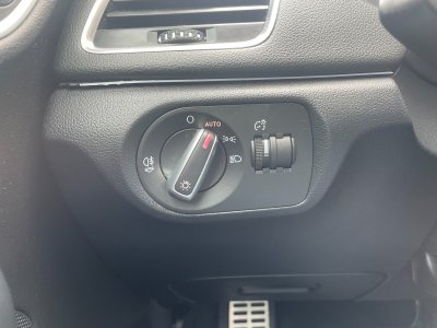 Audi RS Q3 25 TFSI 310 ch Quattro S tronic 7 / CAMERA DE RECUL / TOIT OUVRANT   - 38