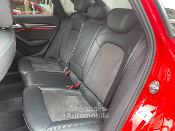Audi RS Q3 25 TFSI 310 ch Quattro S tronic 7 / CAMERA DE RECUL / TOIT OUVRANT - 49