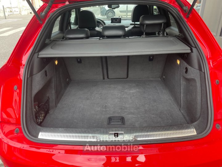 Audi RS Q3 25 TFSI 310 ch Quattro S tronic 7 / CAMERA DE RECUL / TOIT OUVRANT - 52