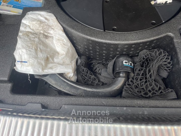 Audi RS Q3 25 TFSI 310 ch Quattro S tronic 7 / CAMERA DE RECUL / TOIT OUVRANT - 54