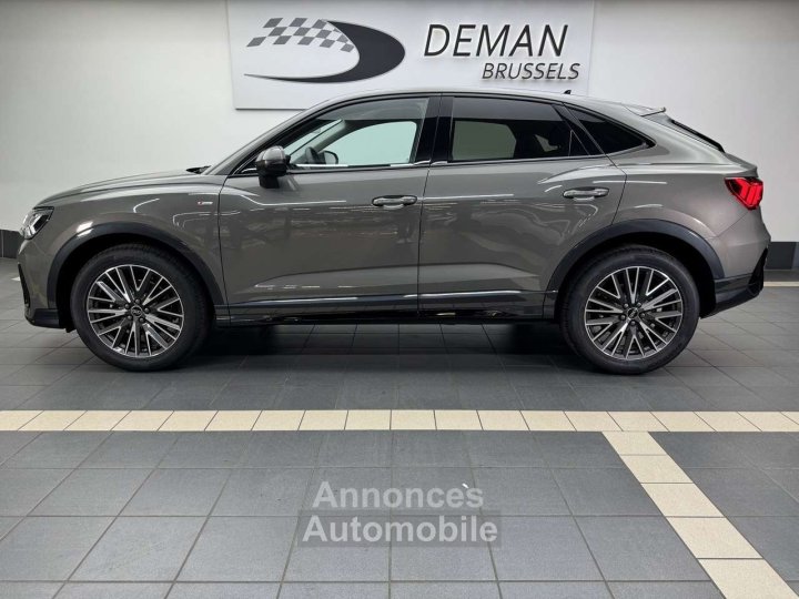 Audi Q3 Sportback 35 TFSI Prestige Edition S tronic - 2