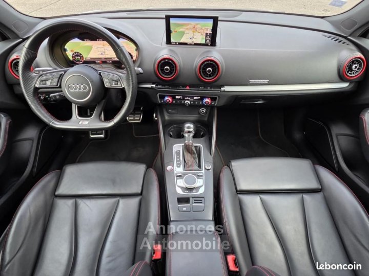 Audi S3 SPORTBACK 20 TFSI 300 S-TRONIC Toit pano Siege Cobra BO - 13