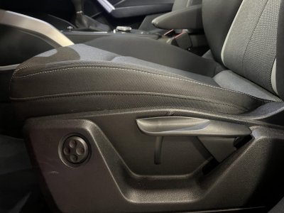 Audi Q2 20 30 TDI - 116 - S line   - 32