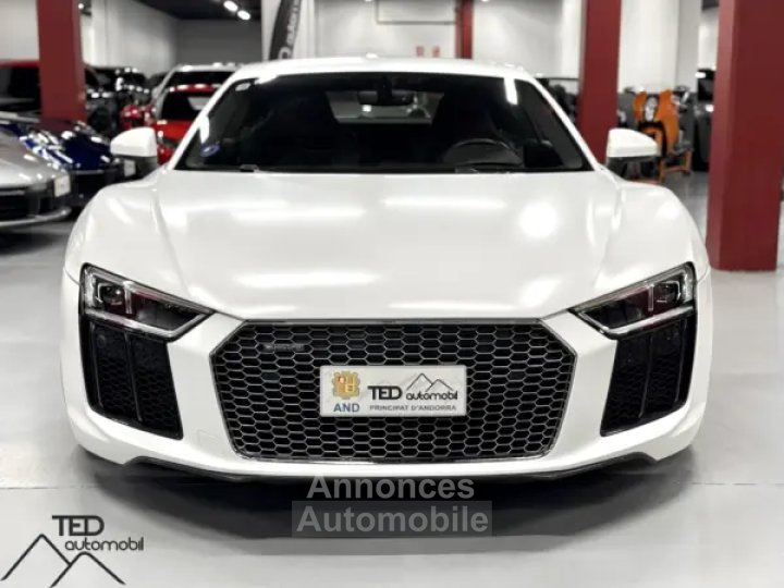 Audi R8 V10 Plus Quattro 610cv - 2