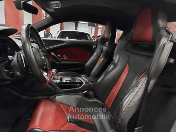 Audi R8 V10 Plus Quattro 610cv - 10
