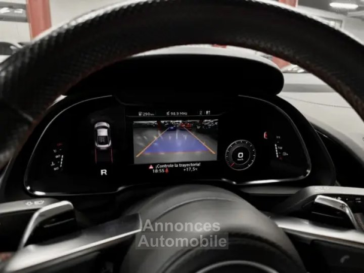 Audi R8 V10 Plus Quattro 610cv - 12