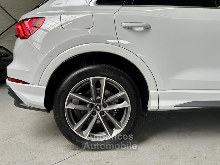 Audi Q3 (2) 45 TFSI E 245 S TRONIC S LINE - 31