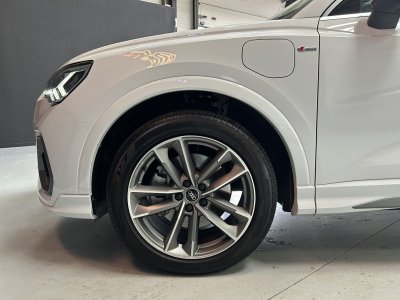 Audi Q3 (2) 45 TFSI E 245 S TRONIC S LINE   - 33