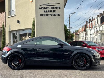 Audi TT Coupé 20 TFSI - 200   - 4