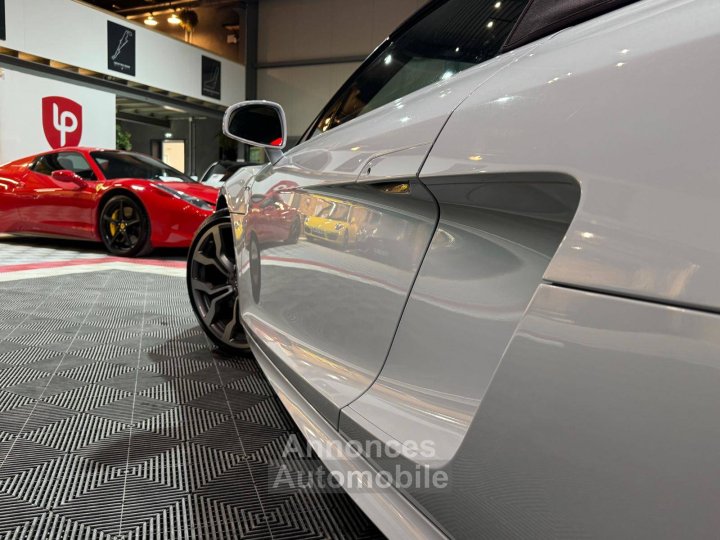 Audi R8 52 V10 FSI 525ch R tronic 6 - 6