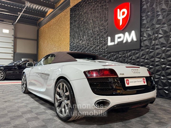 Audi R8 52 V10 FSI 525ch R tronic 6 - 8