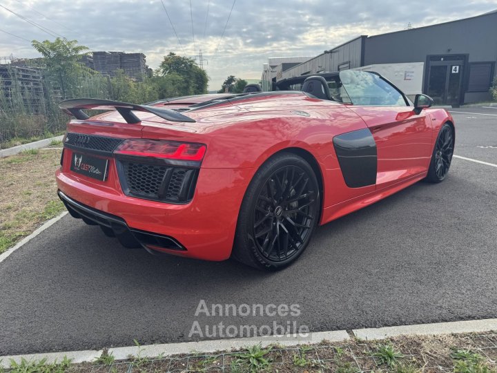 Audi R8 II 52 V10 FSI 540ch quattro S tronic 7 - 2