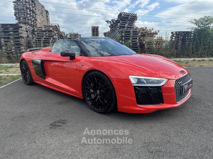 Audi R8 II 52 V10 FSI 540ch quattro S tronic 7 - 29