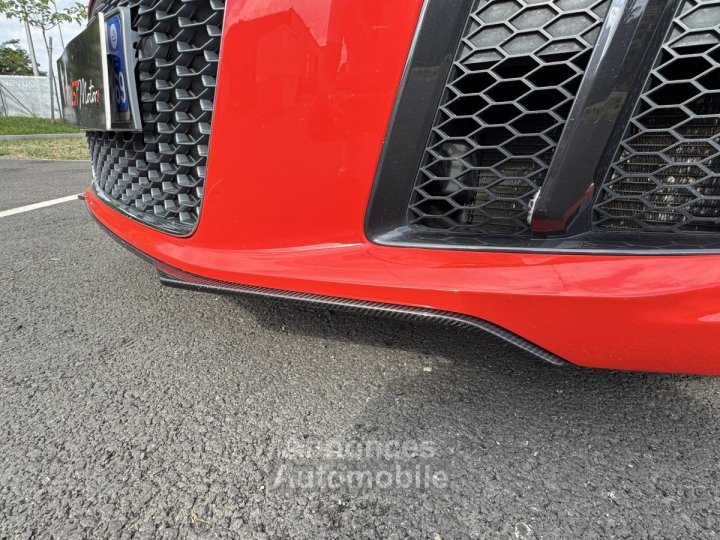 Audi R8 II 52 V10 FSI 540ch quattro S tronic 7 - 32