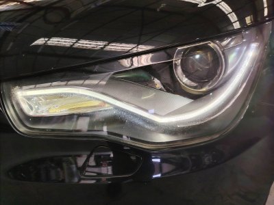 Audi A1 16 TDI 90ch FAP S line   - 18