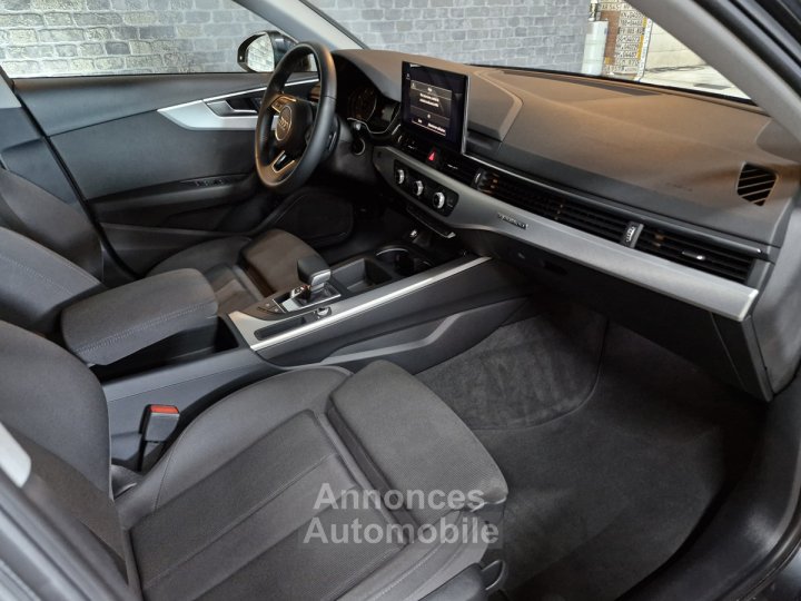 Audi A4 Avant AVANT 40TDI S-Tronic7 QUATTRO Business Line 190ch - 12