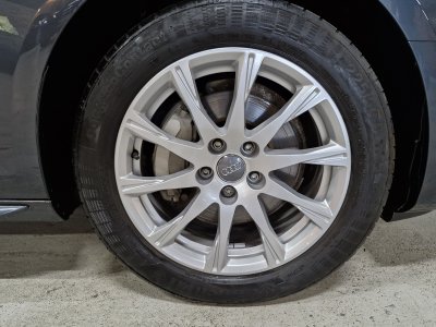 Audi A4 Avant AVANT 40TDI S-Tronic7 QUATTRO Business Line 190ch   - 27