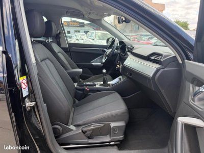 Audi Q3 15 35 TFSI 150 ch DESIGN ETAT NEUF ENTRETIEN CAMERA CARPLAY   - 6