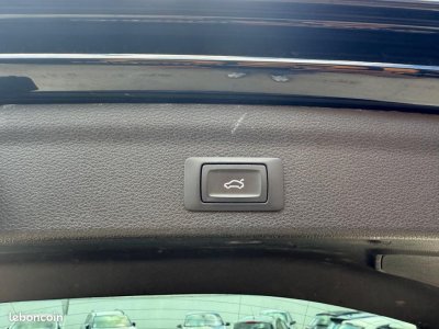 Audi Q3 15 35 TFSI 150 ch DESIGN ETAT NEUF ENTRETIEN CAMERA CARPLAY   - 9