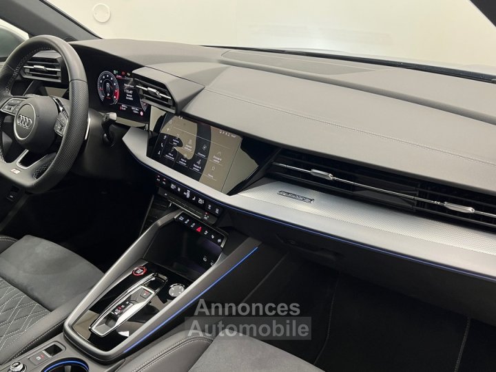 Audi S3 20 TFSI 333 ch Akrapovic / SONOS 3D / ACC / DCC / TO / Pack Black / Caméra / Matrix LED - 9