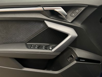 Audi S3 20 TFSI 333 ch Akrapovic / SONOS 3D / ACC / DCC / TO / Pack Black / Caméra / Matrix LED   - 14