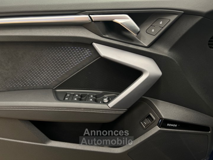 Audi S3 20 TFSI 333 ch Akrapovic / SONOS 3D / ACC / DCC / TO / Pack Black / Caméra / Matrix LED - 14