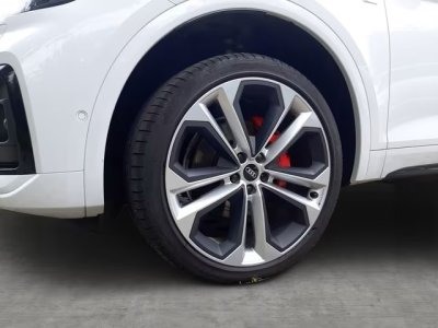 Audi Q5 40 TDI 204 S tronic 7 Quattro S line   - 6