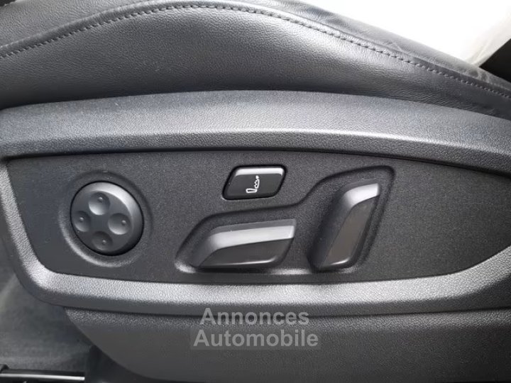 Audi Q5 40 TDI 204 S tronic 7 Quattro S line - 12
