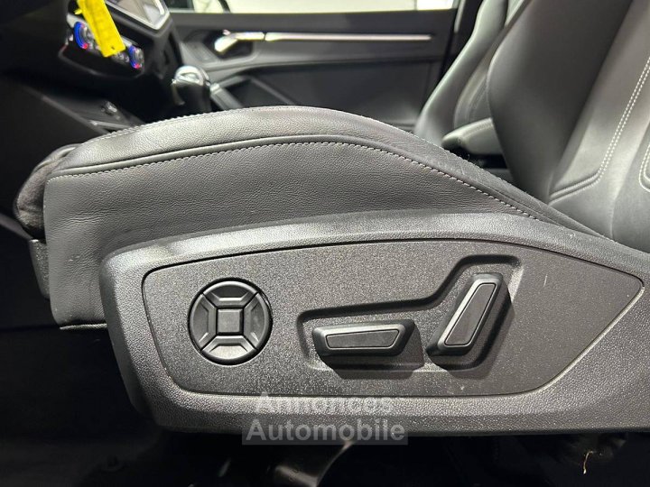 Audi Q3 Sportback 45 TFSIe  245 ch S tronic 6 S line - 11