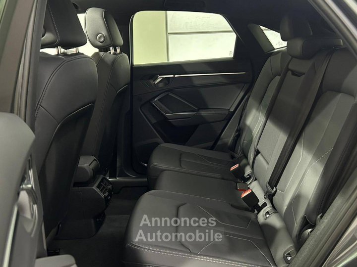 Audi Q3 Sportback 45 TFSIe  245 ch S tronic 6 S line - 13