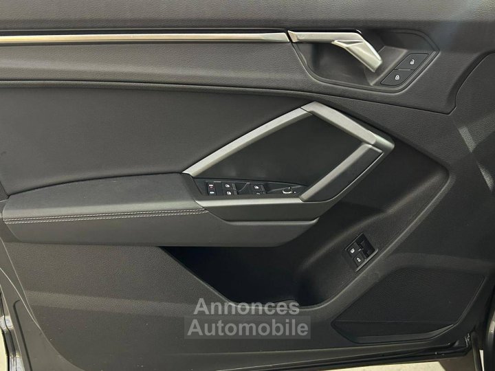 Audi Q3 Sportback 45 TFSIe  245 ch S tronic 6 S line - 19