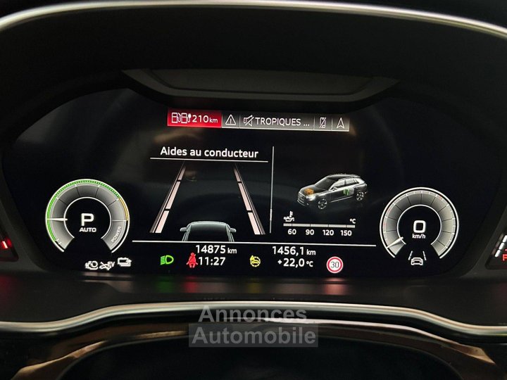 Audi Q3 Sportback 45 TFSIe  245 ch S tronic 6 S line - 24