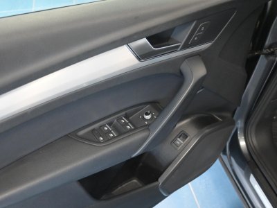 Audi Q5 35 TDI 163 S tronic 7 S line   - 9