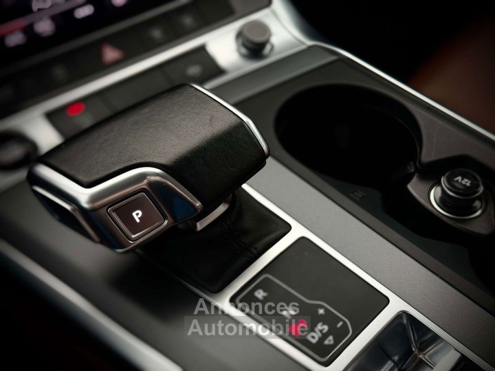 Audi A6 20TDI -1ERPRO-COCKPIT-CUIR-CAMERA-JANTES 20&#039;- - 16