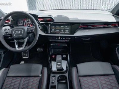 Audi RS3 Berline 25 TFSI 400 S tronic 7 Quattro Leasing 579 Euros- Mois   - 19