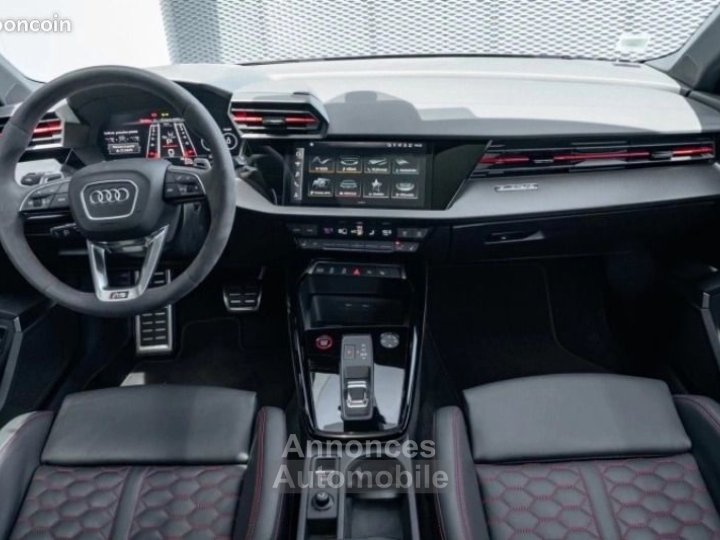 Audi RS3 Berline 25 TFSI 400 S tronic 7 Quattro Leasing 579 Euros- Mois - 19