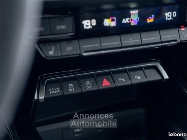 Audi RS3 Berline 25 TFSI 400 S tronic 7 Quattro Leasing 579 Euros- Mois - 38