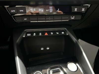 Audi A3 Sportback 35 TFSI Mild Hybrid 150 S tronic 7 Business Executive   - 37