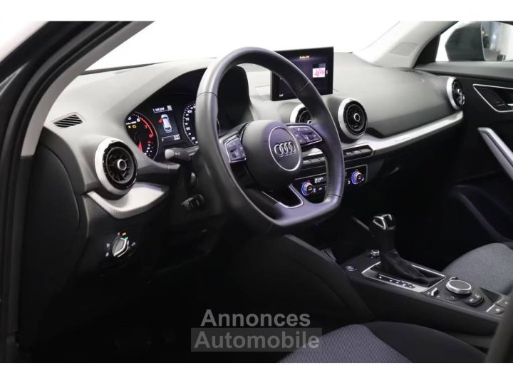 Audi Q2 35 TFSI 150ch S line - 13