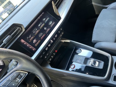 Audi S3 Sportback 2L TFSI S-Tronic 310   - 12