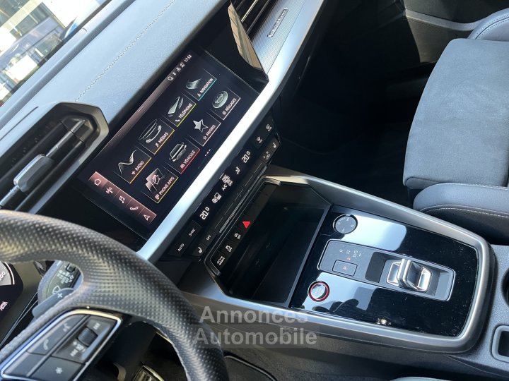 Audi S3 Sportback 2L TFSI S-Tronic 310 - 12