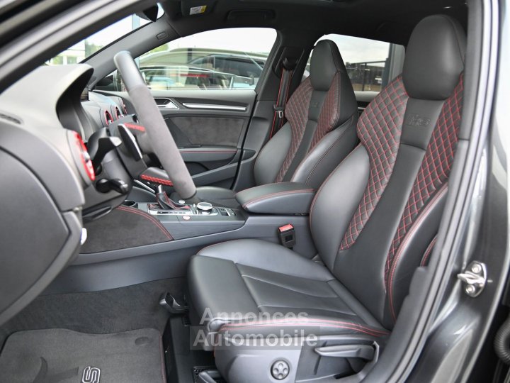Audi RS3 Sportback 25 TFSI RS-Sitze - 13