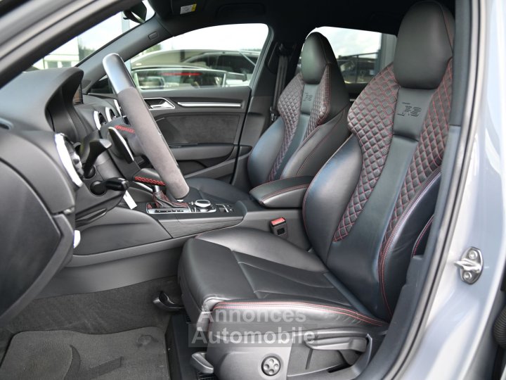 Audi RS3 Sportback 25 TFSI RS-Sitze - 13