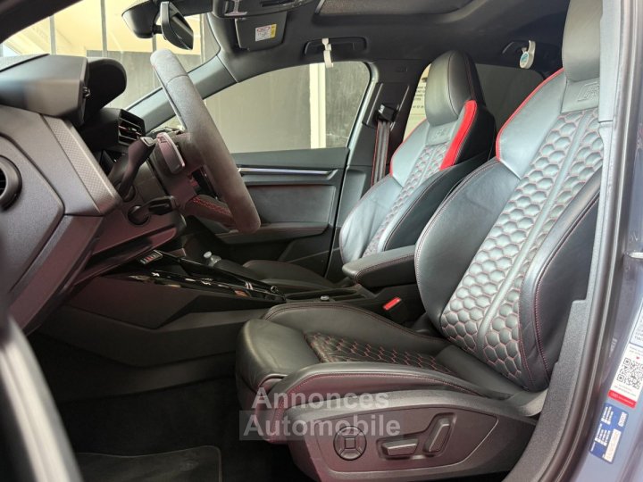 Audi RS3 SPORTBACK 25 TFSI 400 S tronic 7 Quattro / FULL OPTIONS / PAS DE MALUS / LIGNE RS - 7