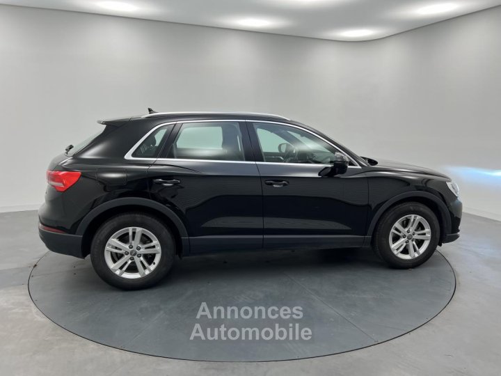 Audi Q3 35 TFSI 150 ch S tronic 7 Design - 6