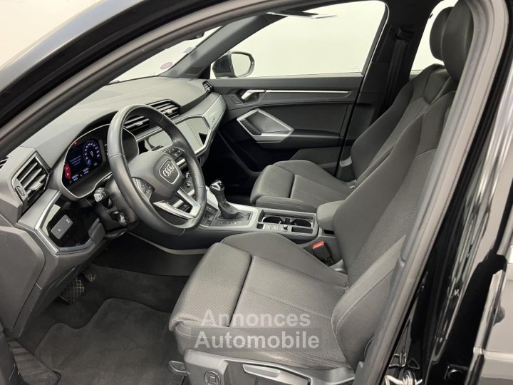 Audi Q3 35 TFSI 150 ch S tronic 7 Design - 9