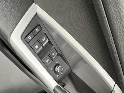 Audi Q3 35 TFSI 150 ch S tronic 7 Design   - 16